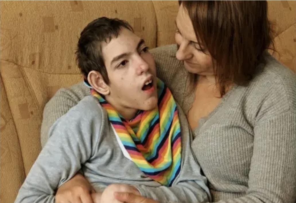 PROSBA O SDÍLENÍ A POMOC